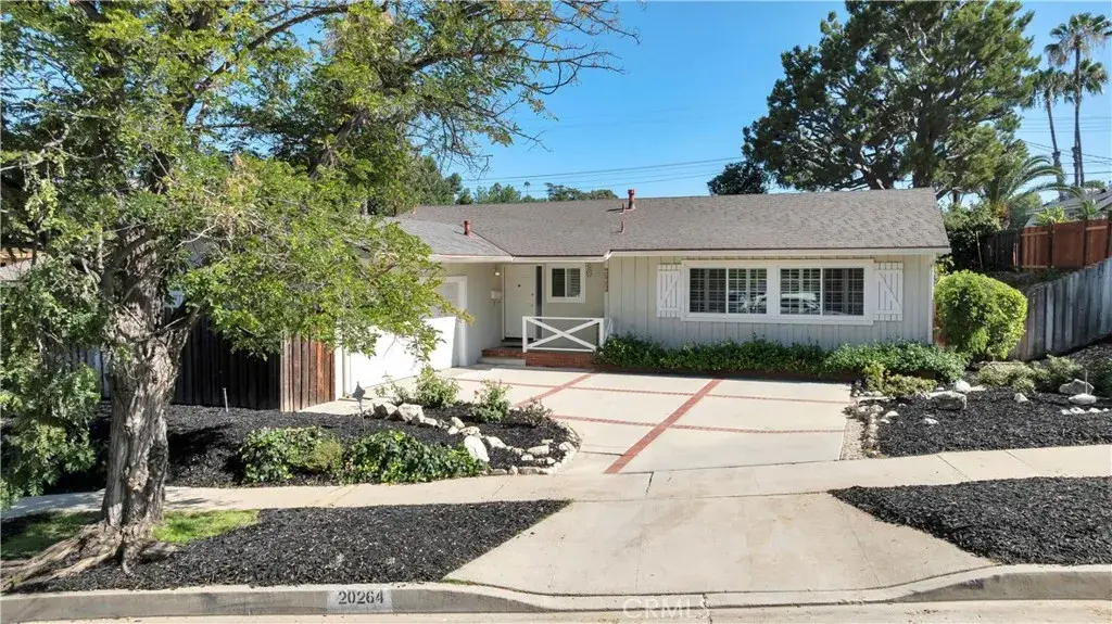 20264 Aetna Street, Woodland Hills, CA 91367 - #1