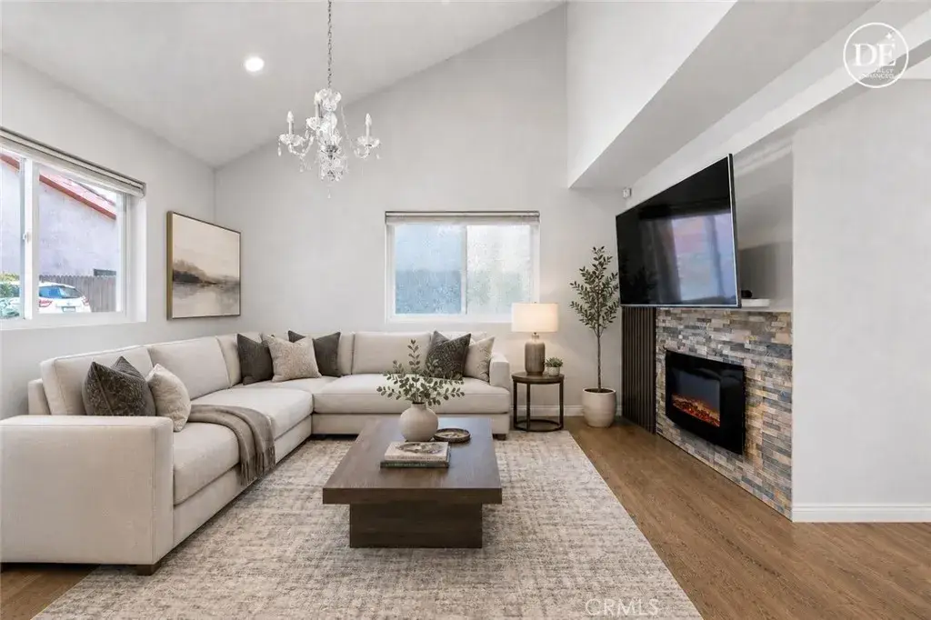 9946 Owensmouth #9, Chatsworth, CA 91311 - #1