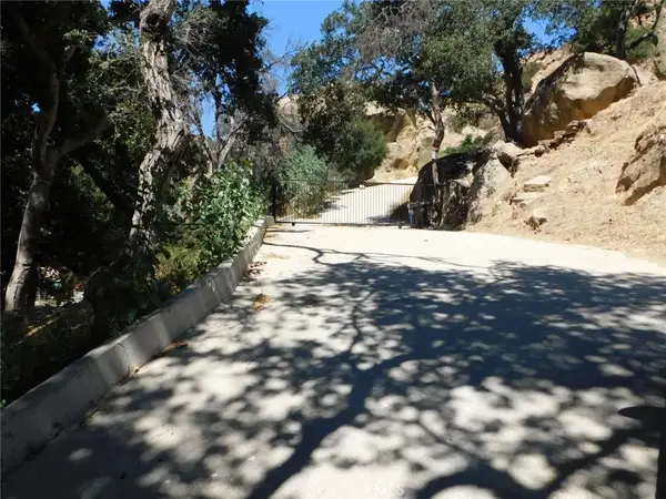 474 Box Canyon, West Hills, CA 91304