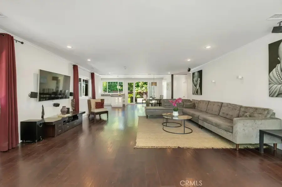 5463 Norwich Avenue, Sherman Oaks, CA 91411 - #2