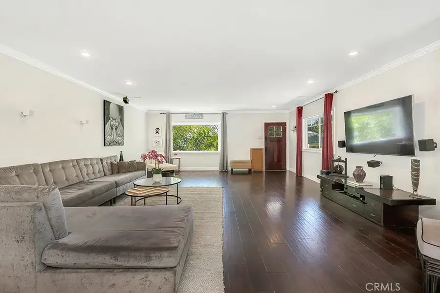 5463 Norwich Avenue, Sherman Oaks, CA 91411 - #3
