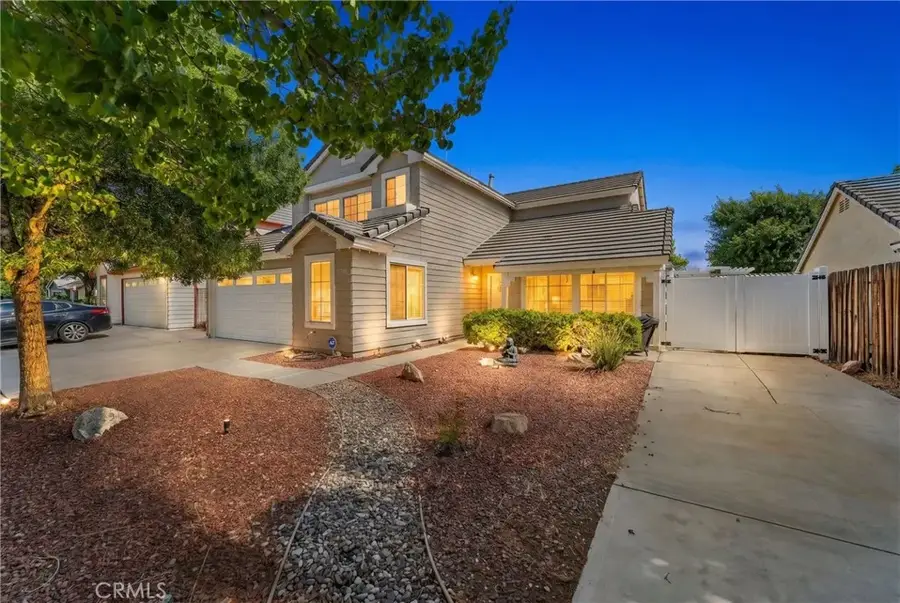 3240 W Avenue J3, Lancaster, CA 93536 - #2