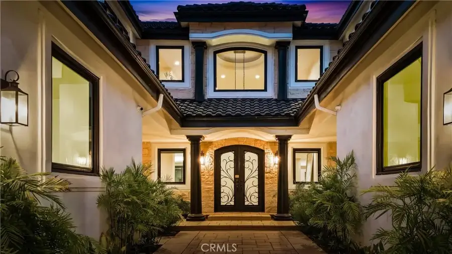 17437 Oak Creek Court, Encino, CA 91316 - #2