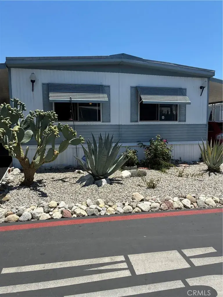 27361 Sierra #208, Canyon Country, CA 91351 - #1