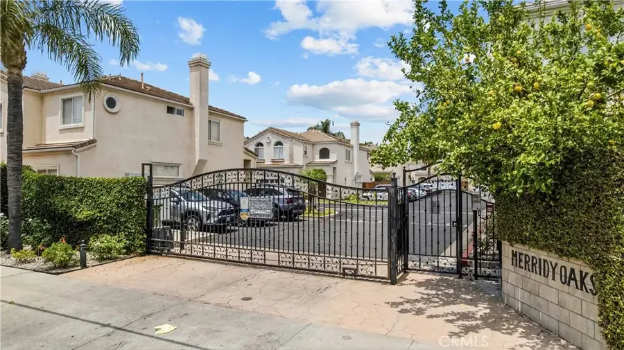 17779 Merridy, Northridge, CA 91325 - #2