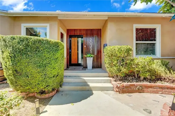 20355 Mobil, Winnetka, CA 91306