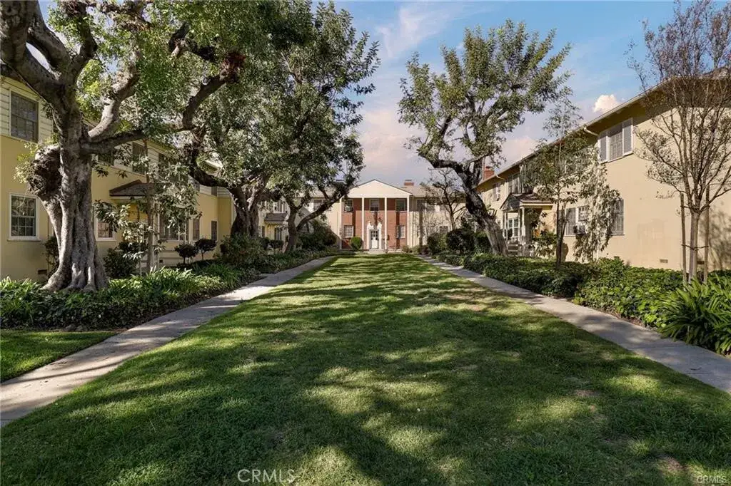 527 E Maple, Glendale, CA 91205 - #1