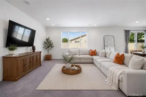 45025 43rd West, Lancaster, CA 93536