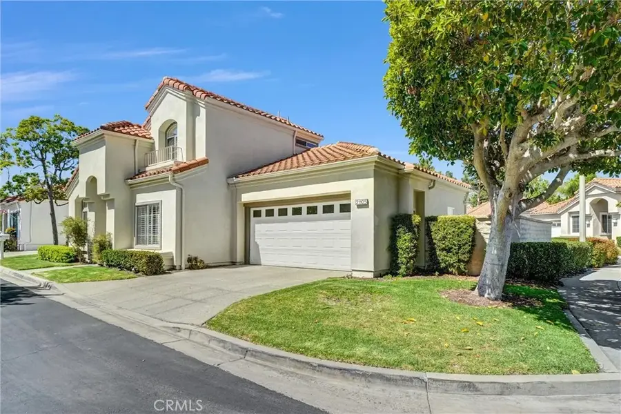 21105 Cancun, Mission Viejo, CA 92692 - #2