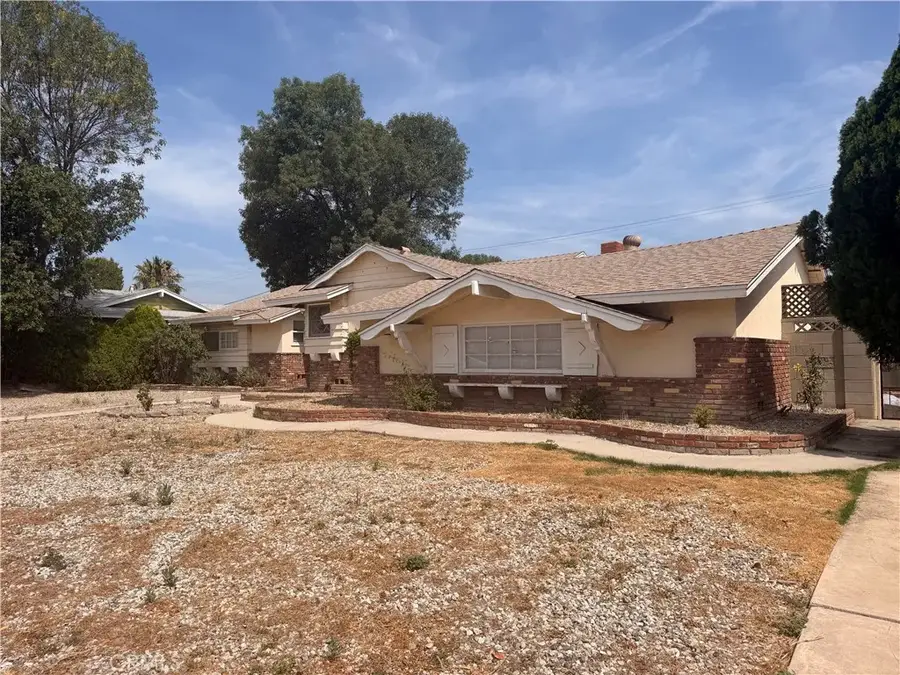 22233 Roscoe, West Hills, CA 91304 - #2