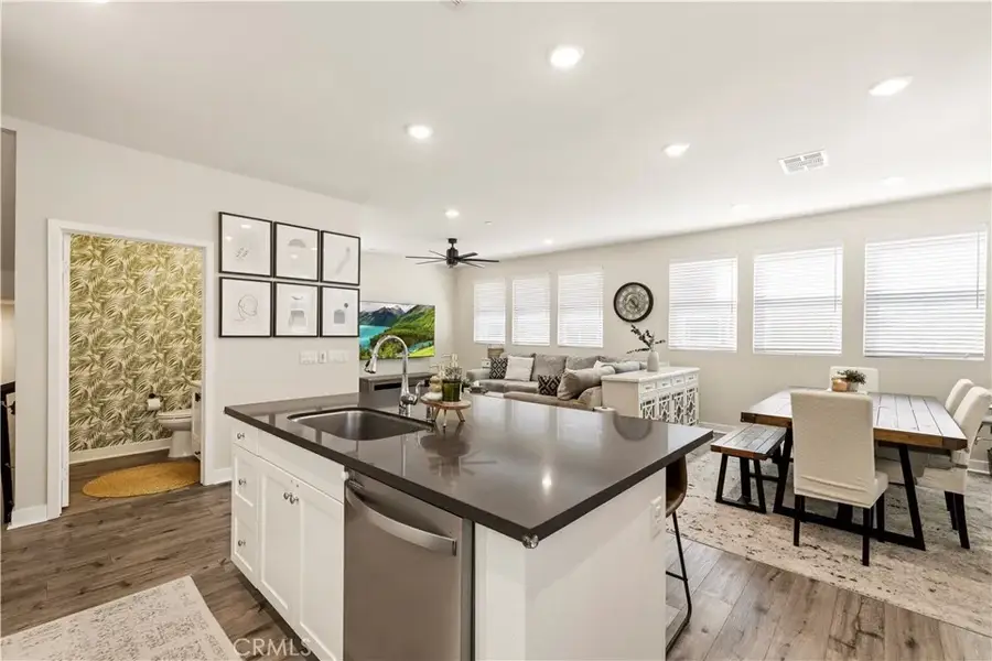 12827 Watt Lane #E, Sylmar, CA 91342 - #2