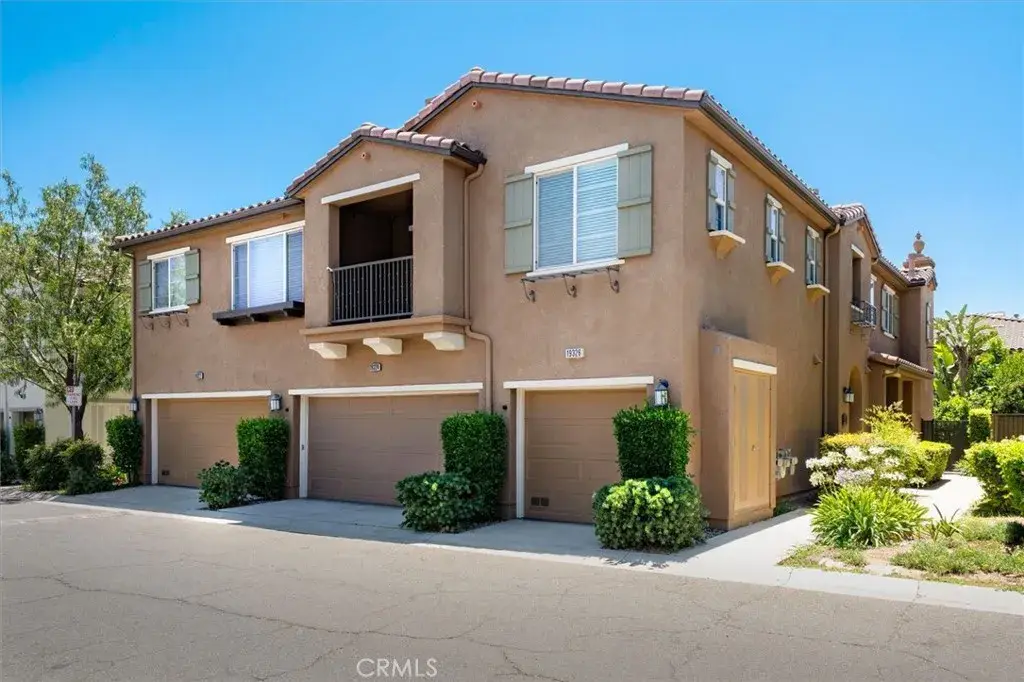 19324 Opal Lane, Saugus, CA 91350 - #1
