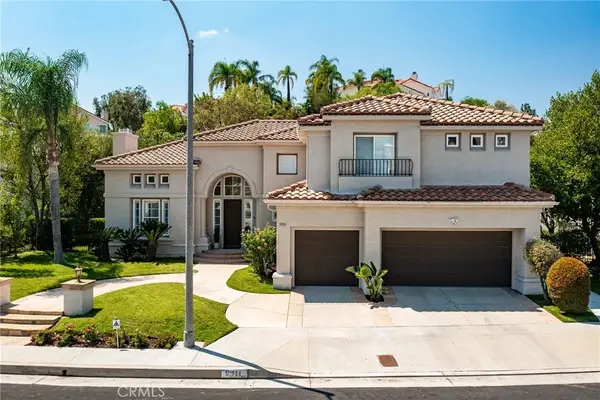 5911 Vista De La Luz, Woodland Hills, CA 91367