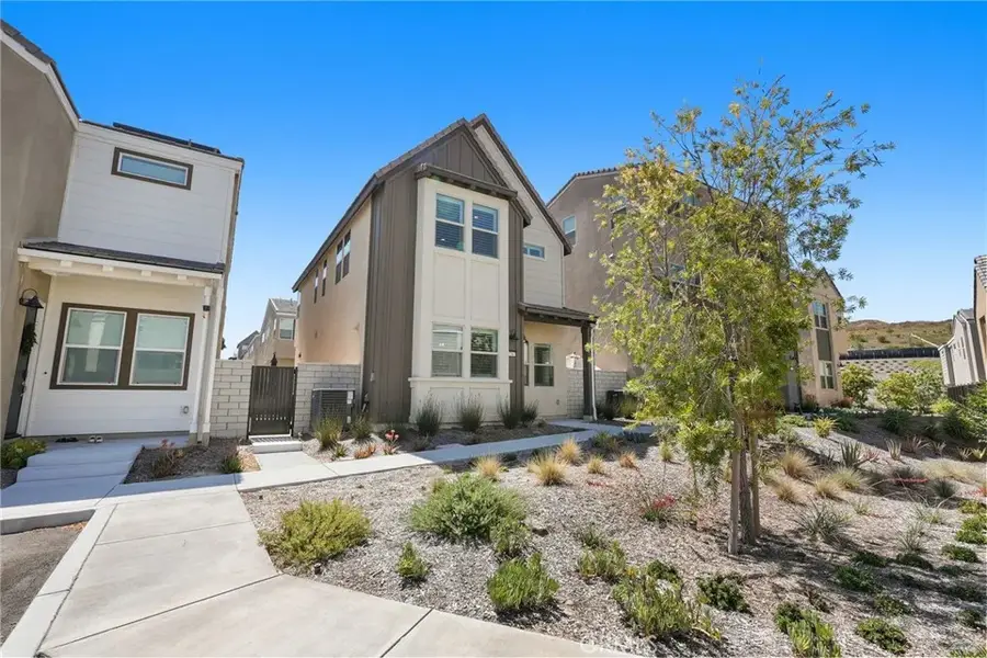 27367 Thunder Ridge Court, Valencia, CA 91381 - #2