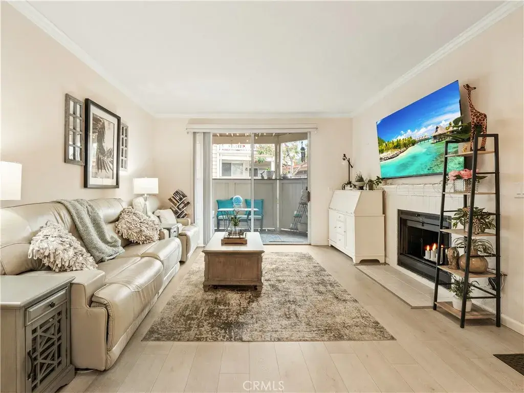 2396 Pleasant Way #I, Thousand Oaks, CA 91362 - #1