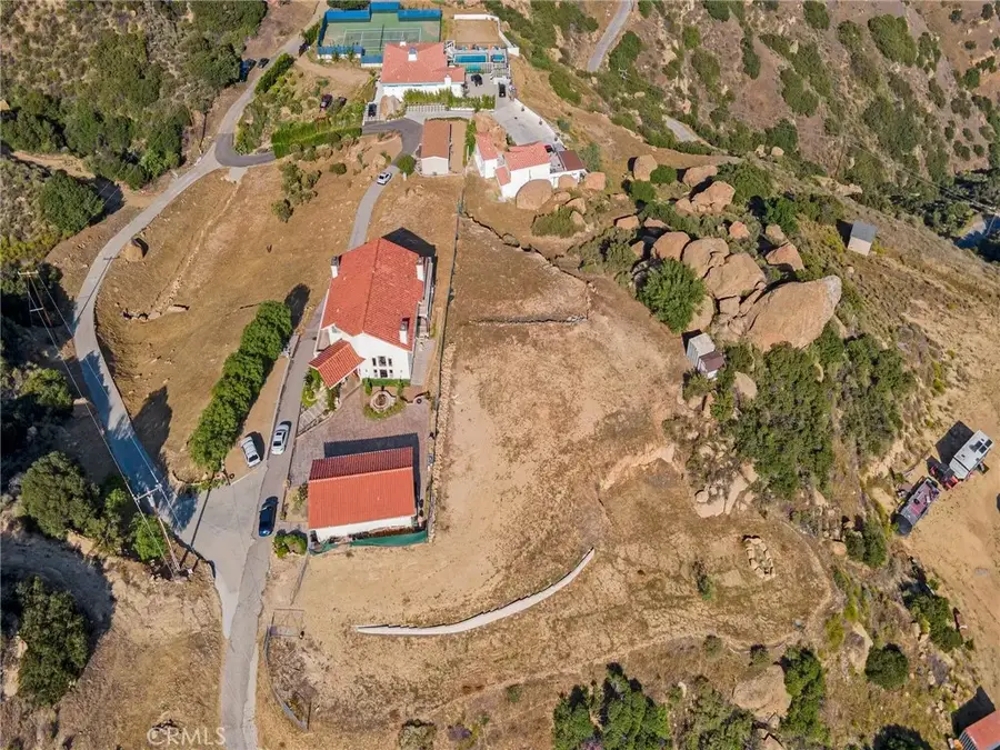501 Thompson, Chatsworth, CA 91311 - #2