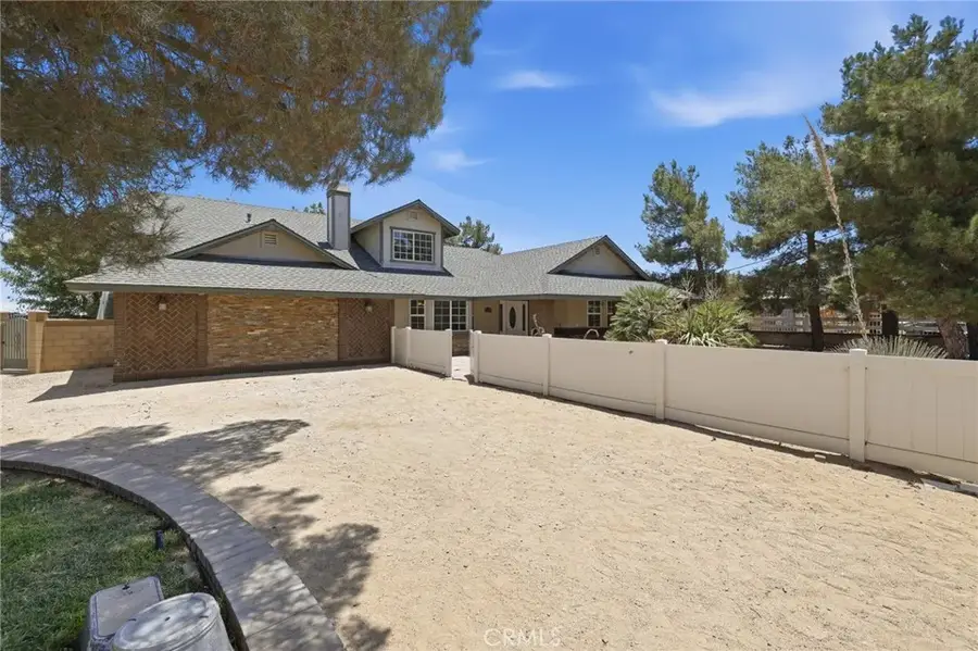 41050 13th Street West, Palmdale, CA 93551 - #2