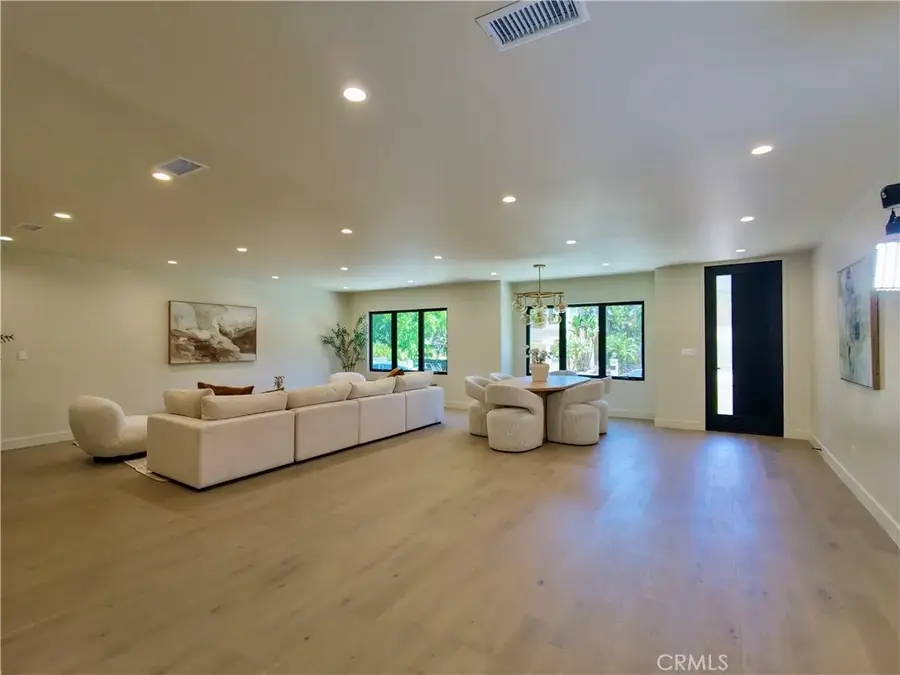 4819 Genesta Avenue, Encino, CA 91316 - #3