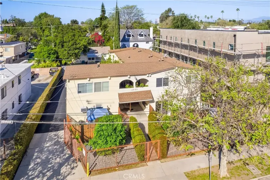 5923 Woodman Avenue, Valley Glen, CA 91401 - #2