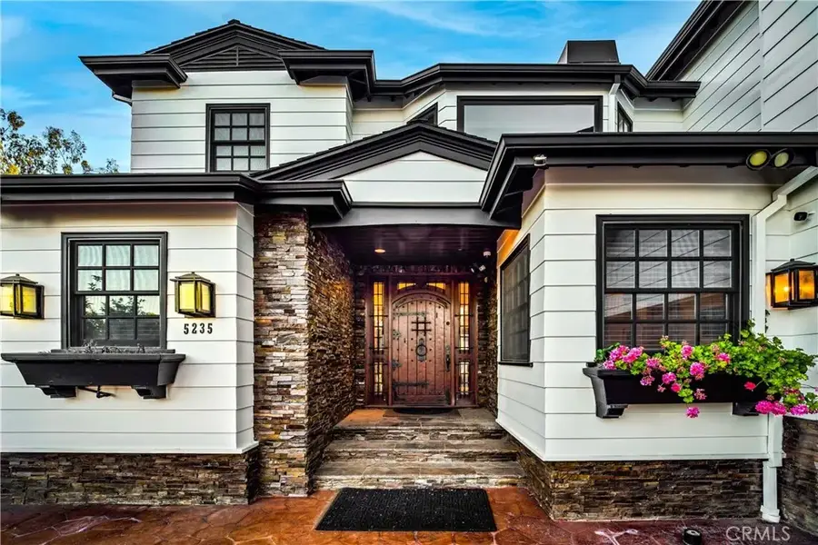 5235 San Feliciano, Woodland Hills, CA 91364 - #2