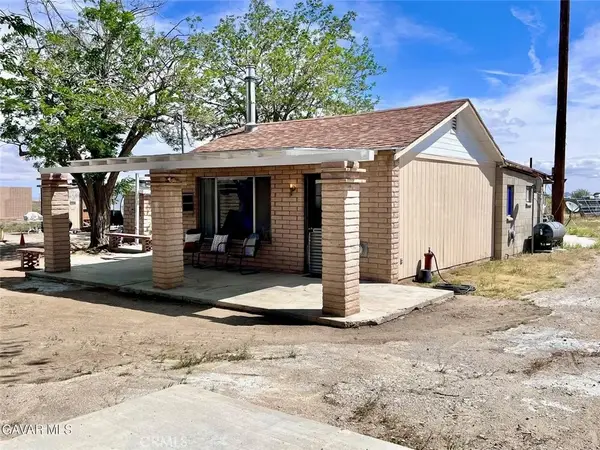 38960 12th St East, Palmdale, CA 93550