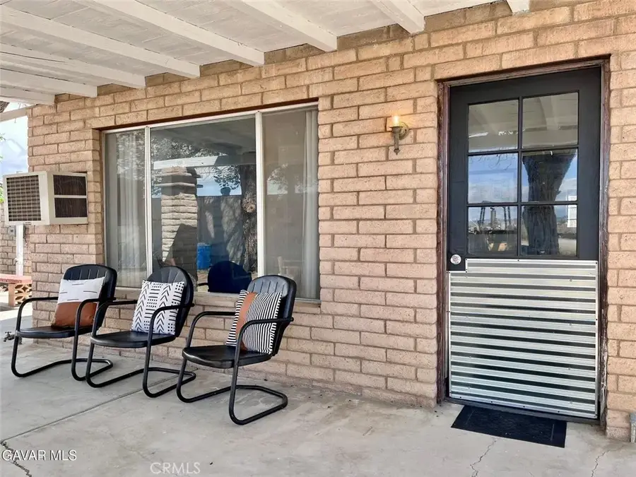 38960 12th St East, Palmdale, CA 93550 - #2