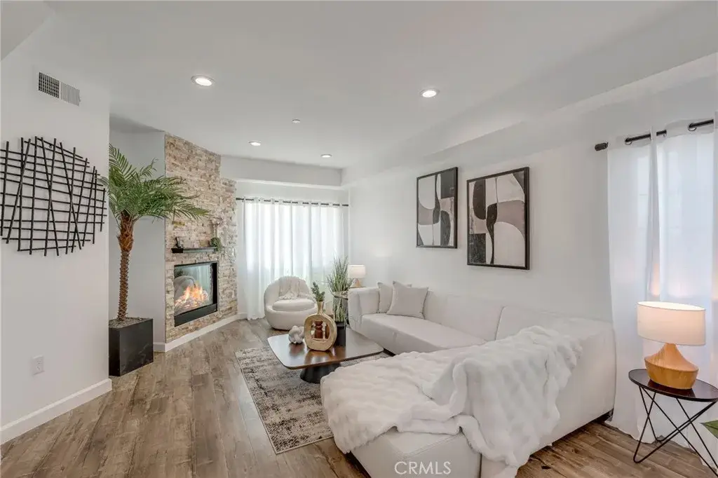 9330 Sunland #1, Sun Valley, CA 91352 - #1