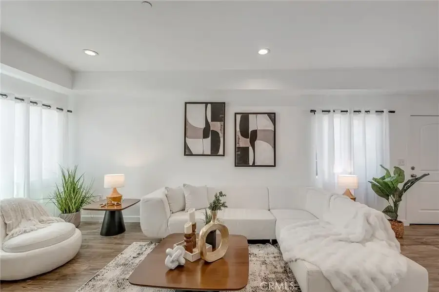9330 Sunland #1, Sun Valley, CA 91352 - #2