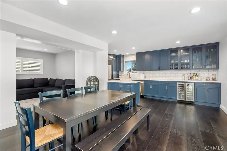 21809 Martinez, Woodland Hills, CA 91364 - #3