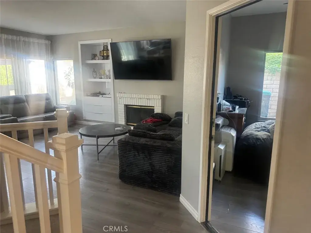 1059 Silvercreek, Corona, CA 92882 - #1