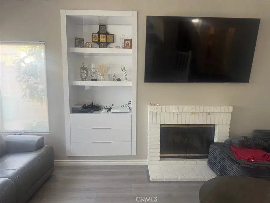 1059 Silvercreek, Corona, CA 92882 - #3