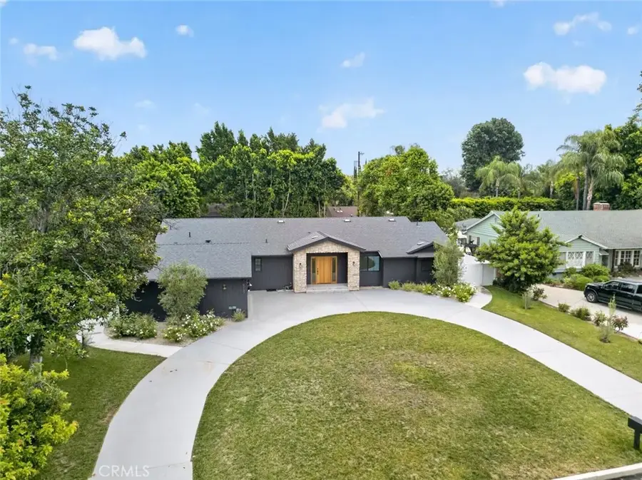 8960 Oak Park Avenue, Northridge, CA 91325 - #2