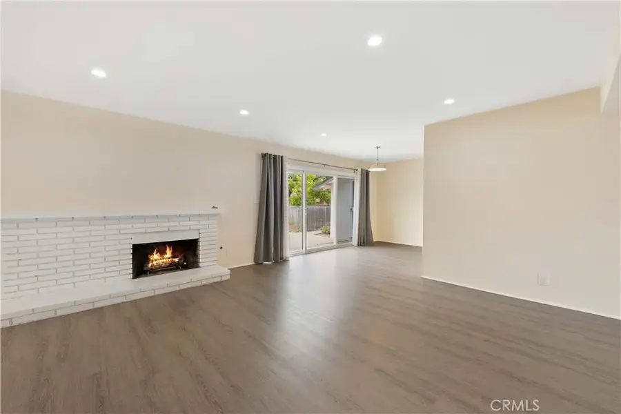 4694 Walnut, Simi Valley, CA 93063 - #3