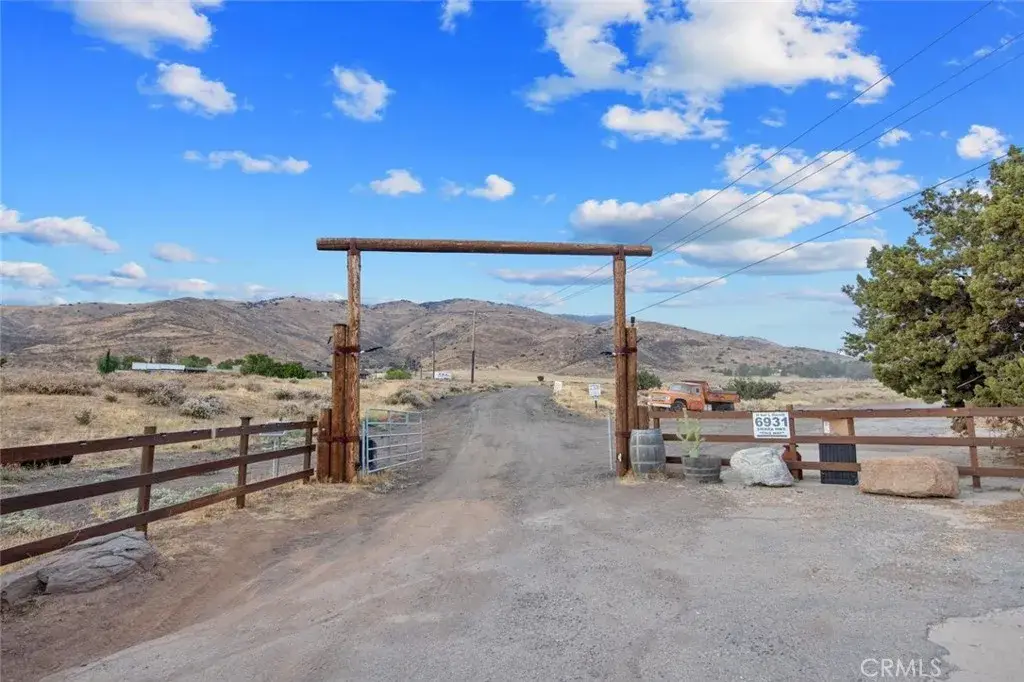 6931 Sierra, Agua Dulce, CA 91390 - #1