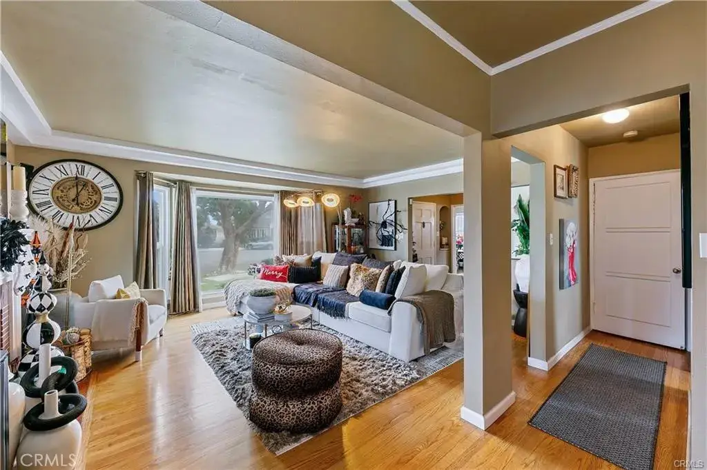 3907 Edgehill Drive, Leimert Park, CA 90008 - #1