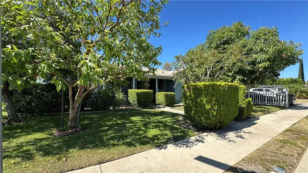 19400 Scroll, Reseda, CA 91335 - #1
