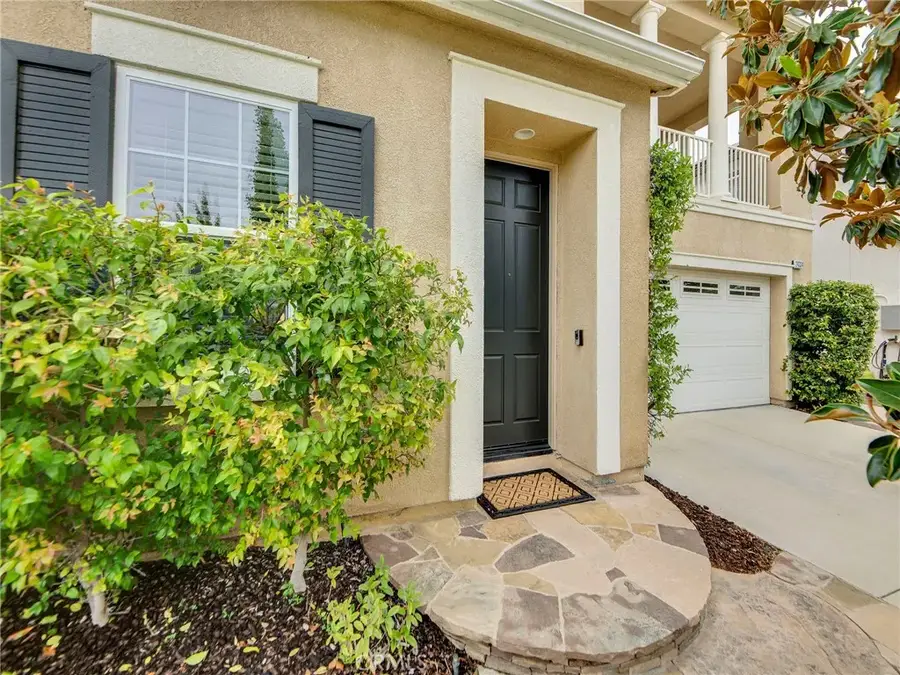24334 Las Palmas, Valencia, CA 91355 - #3