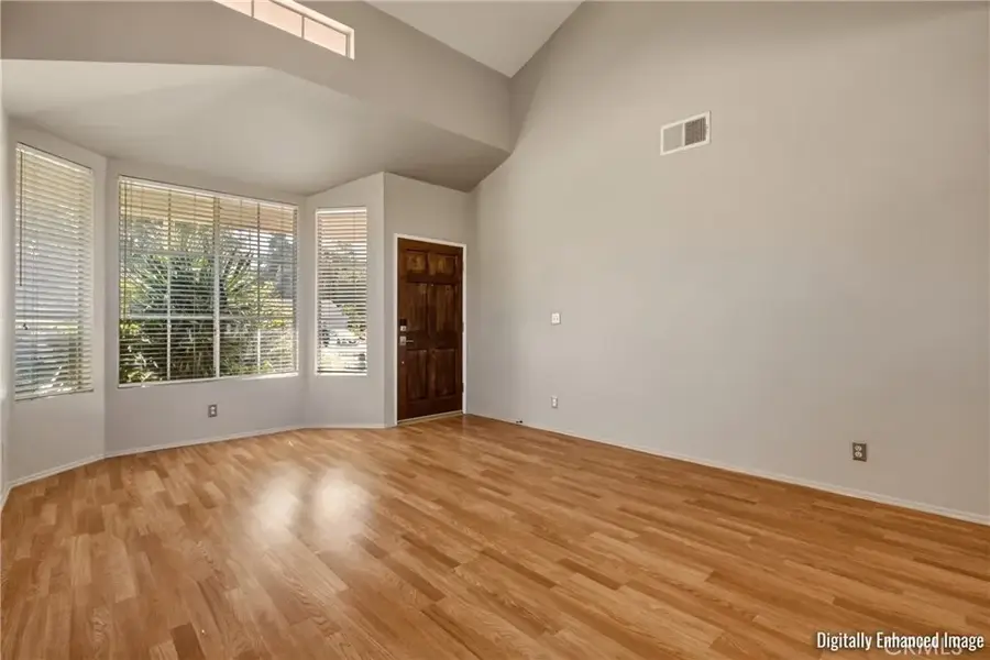 7329 Vassar, Canoga Park, CA 91303 - #3