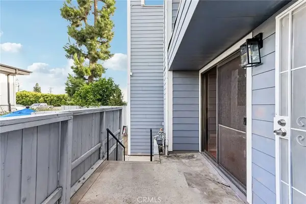 15113 Saticoy Street #25, Van Nuys, CA 91405