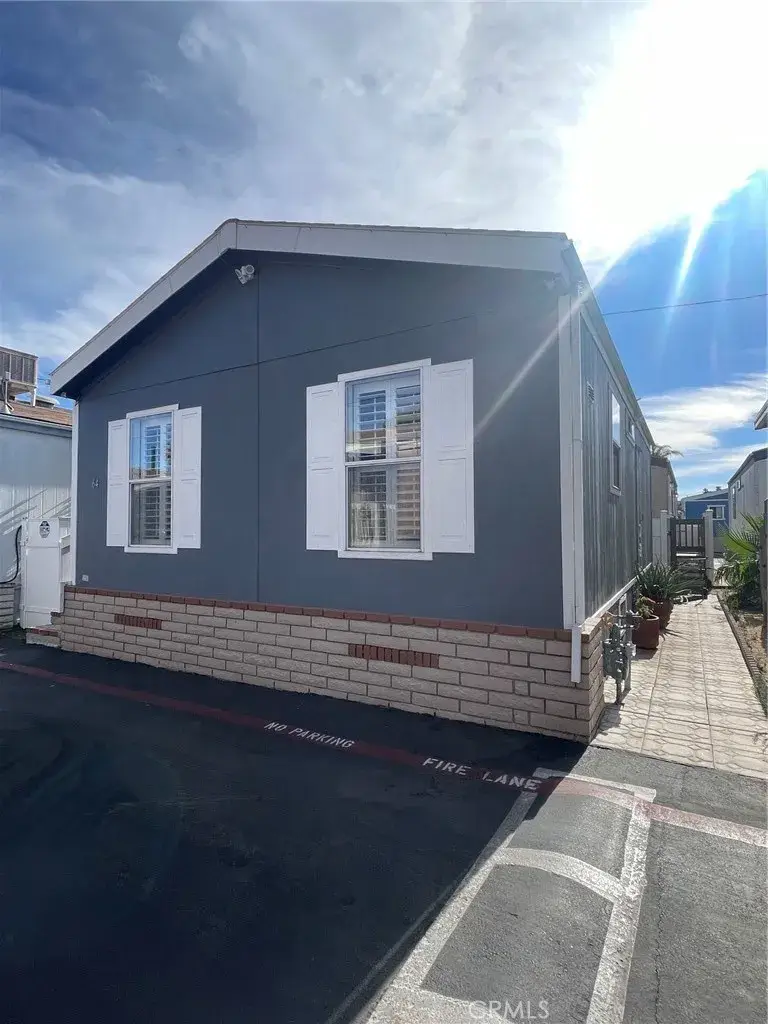 7560 Woodman #64, Van Nuys, CA 91405 - #2