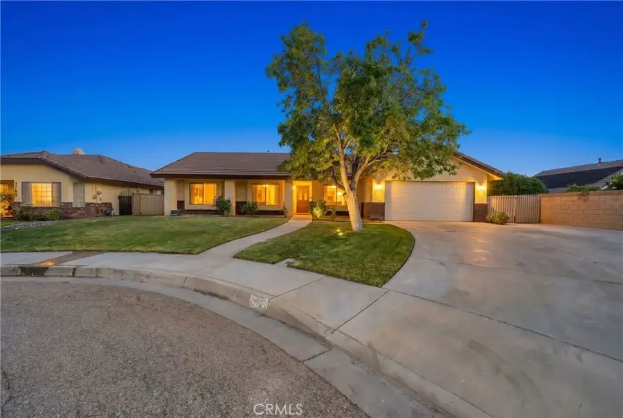 3766 W Avenue J14, Lancaster, CA 93536 - #2
