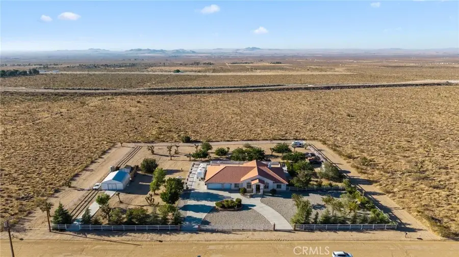 17173 Fort Tejon Road, Llano, CA 93544 - #3