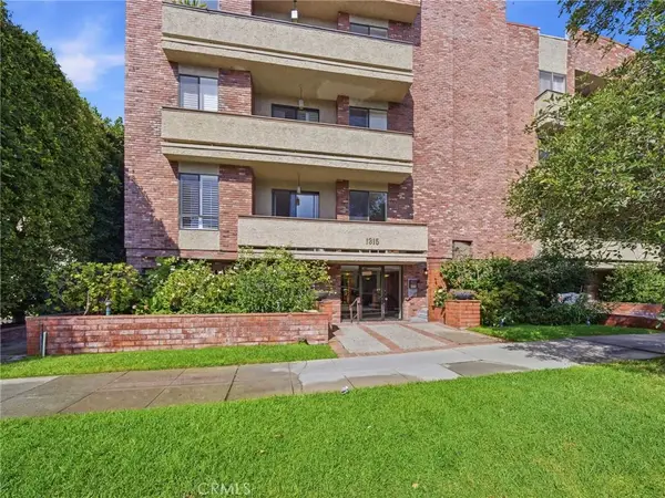 1315 Roxbury Dr #204, Los Angeles, CA 90035