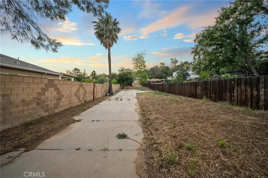 9822 Kentland, Chatsworth, CA 91311 - #3