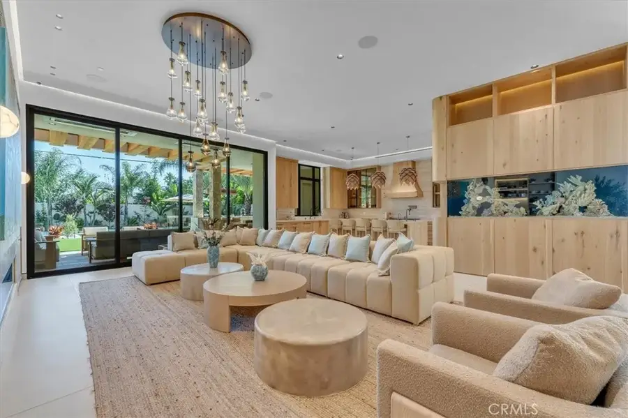 12142 Emelita Street, Valley Village, CA 91607 - #3