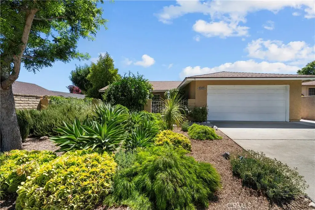 25074 Kerry Robin, Newhall, CA 91321 - #1