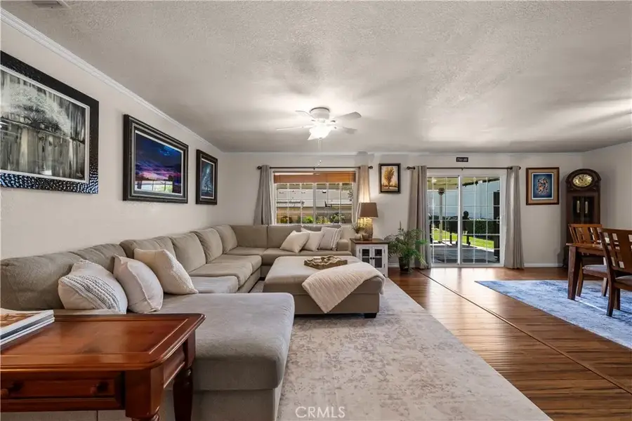 25074 Kerry Robin, Newhall, CA 91321 - #3