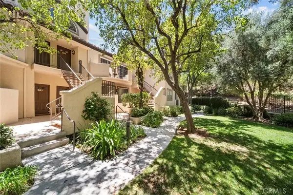 24153 Del Monte #354, Valencia, CA 91355