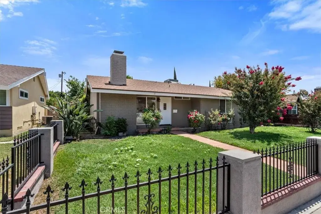 7942 De Soto Avenue, Canoga Park, CA 91304 - #1