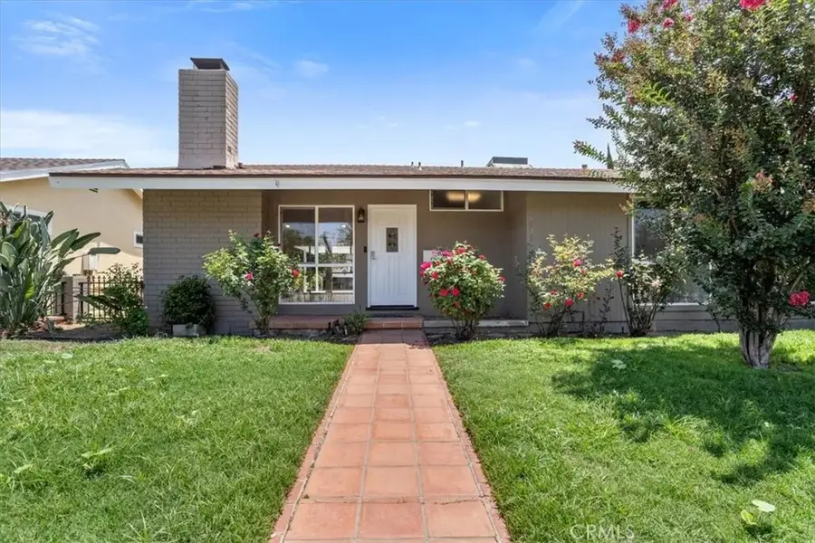 7942 De Soto Avenue, Canoga Park, CA 91304 - #3